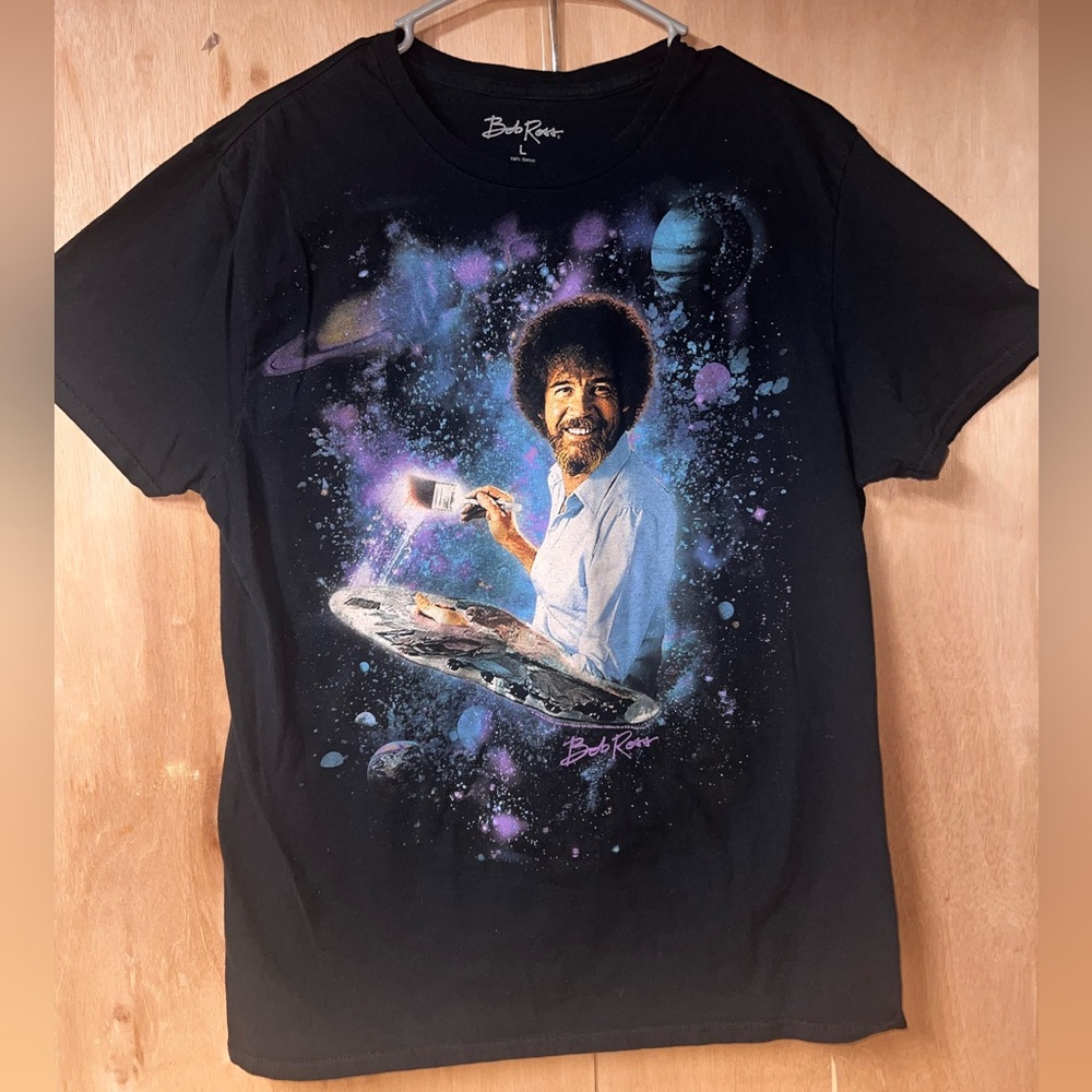 Bob Ross Paints Happy Galaxy T-Shirt Size L, Black, Planets & Solar System